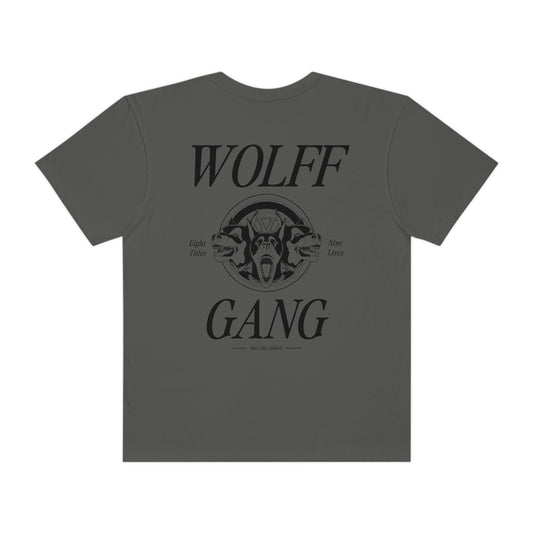 Comfort Colors t-shirt in Pepper featuring the words Wolff Gang and an image of doberman dogs barking inspired by Formula 1 team principal Toto Wolff.  